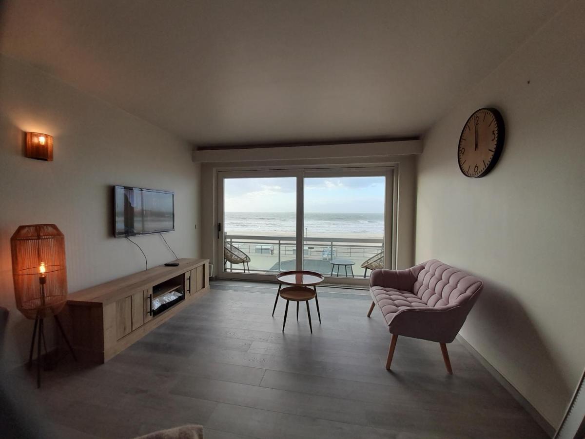 Zeezicht Falcon Appartement Middelkerke Buitenkant foto