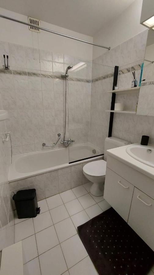 Zeezicht Falcon Appartement Middelkerke Buitenkant foto